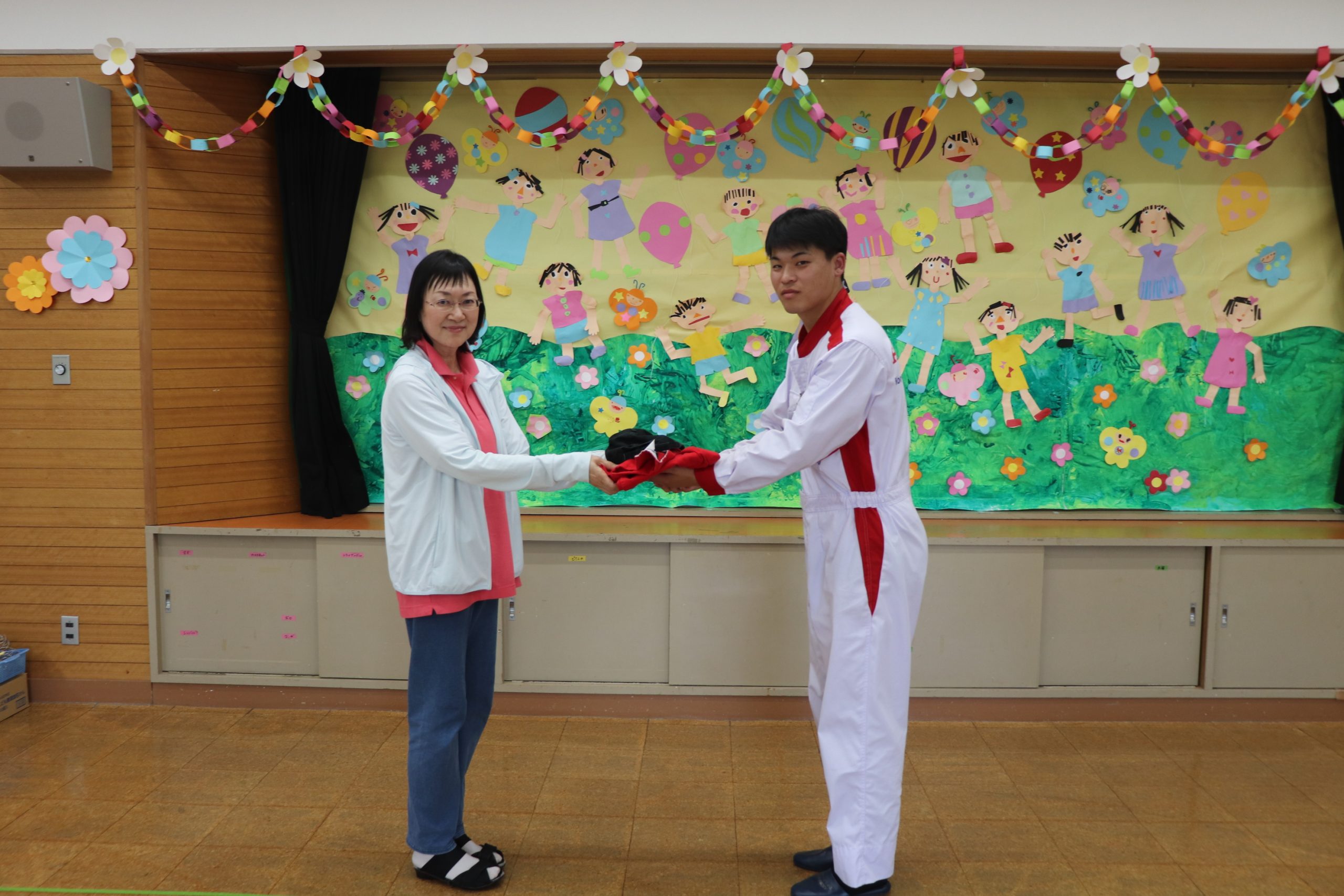 【贈呈式!(^^)!】KIDSメカニックのユニフォームを市立東野幼稚園へ贈呈！