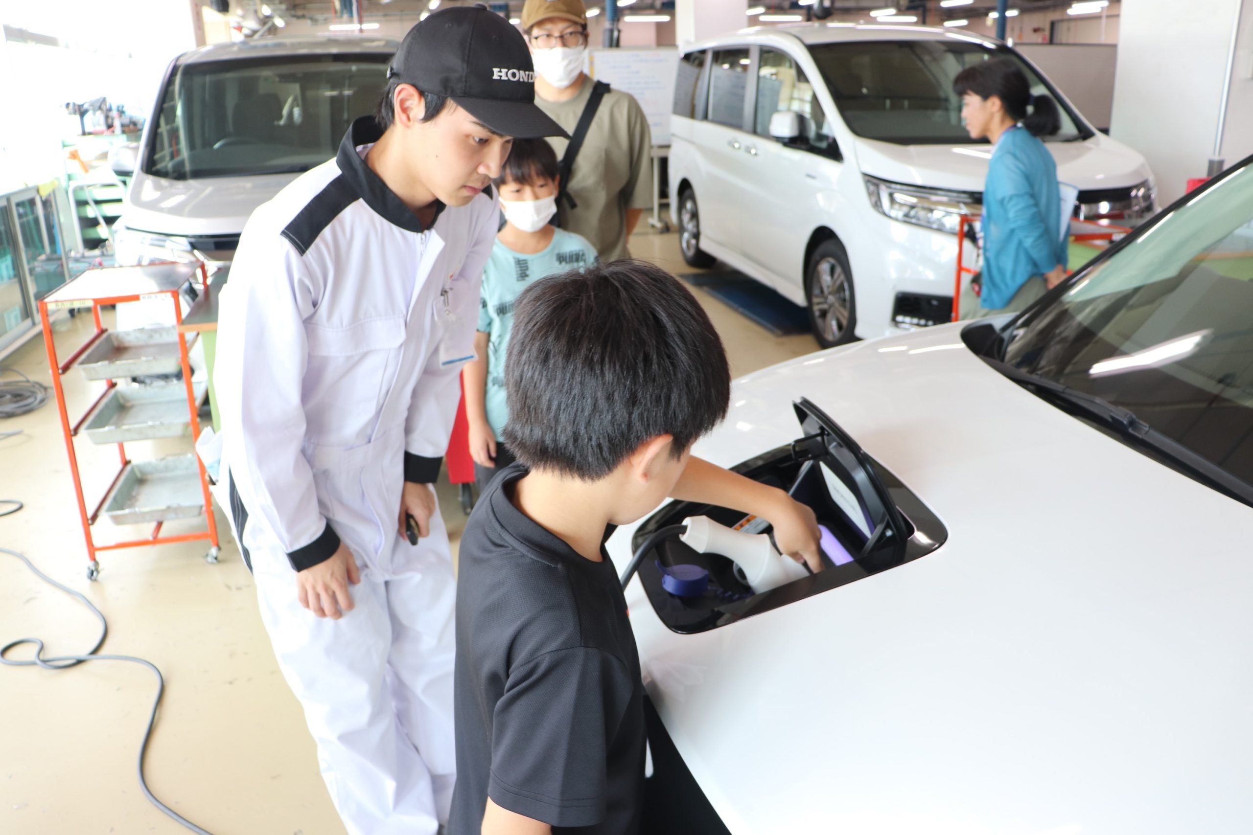 【地域の小学3・4年生を招いて】夏休みの課外授業！