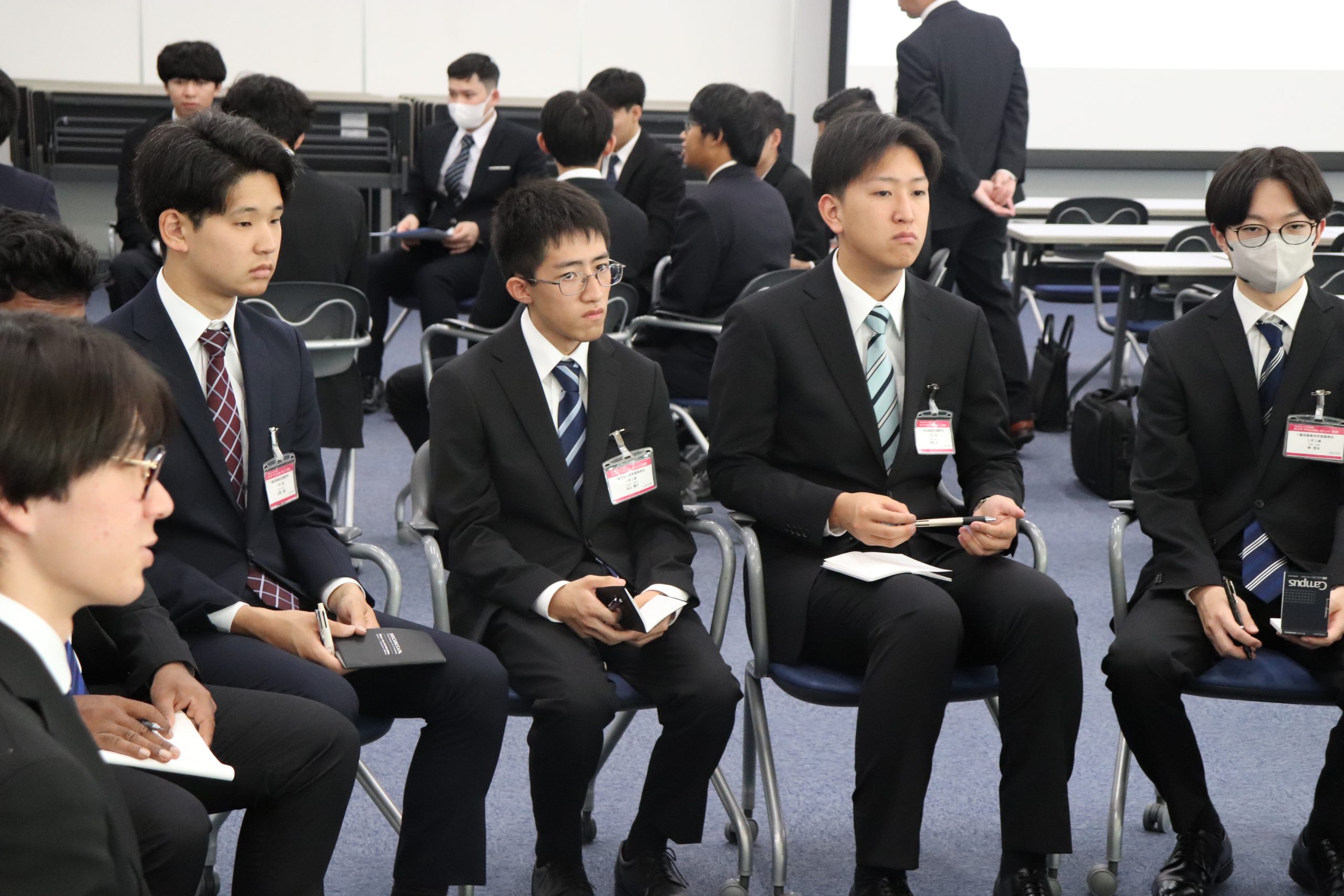 【就活】賛助会企業セミナーの実施（11月6日・7日）